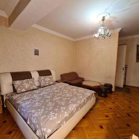 Hotel Bu Тбілісі Екстер'єр фото