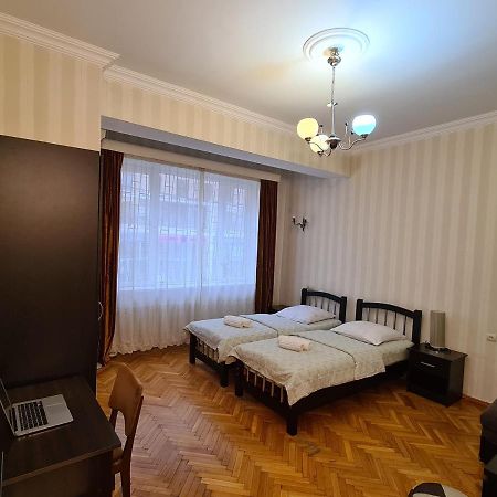 Hotel Bu Тбілісі Екстер'єр фото
