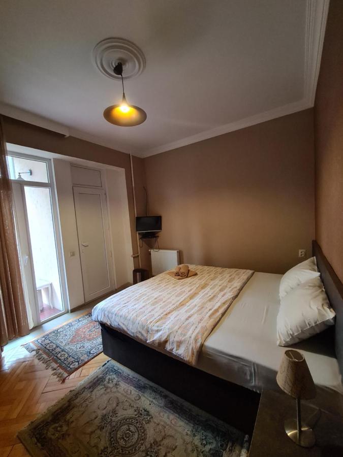 Hotel Bu Тбілісі Екстер'єр фото