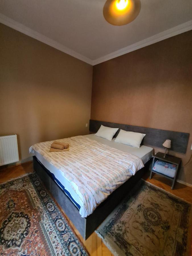 Hotel Bu Тбілісі Екстер'єр фото
